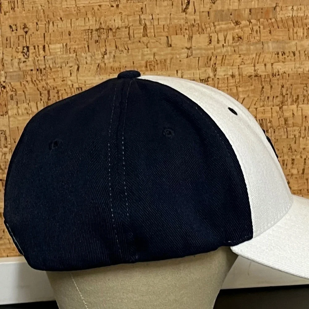 Zephyr Notre Dame Fighting Irish Z-Fit Hat XL Navy White Golf Underbrim Cap
